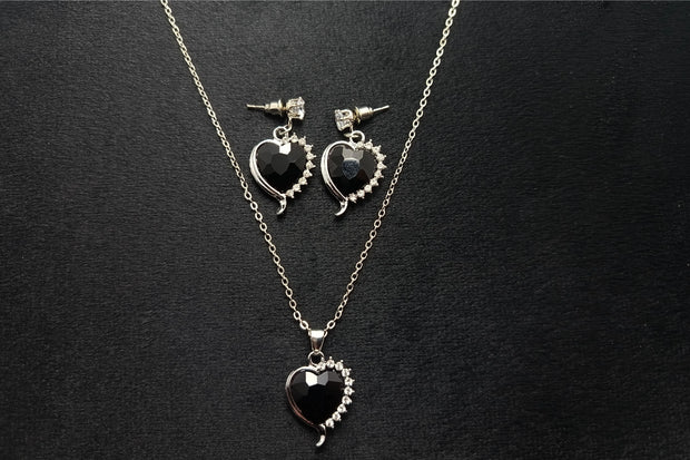 Heart Shaped Necklace With Earring Set 925