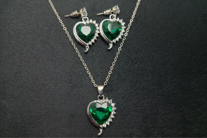 Green Heart Shaped Necklace With Earring Set 925