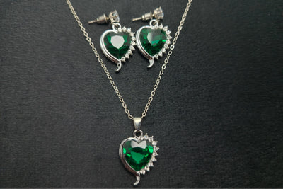 Green Heart Shaped Necklace With Earring Set 925