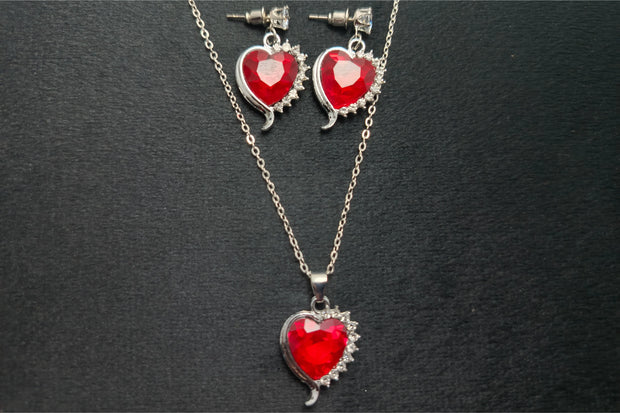 Red Heart Shaped Necklace With Earring Set 925